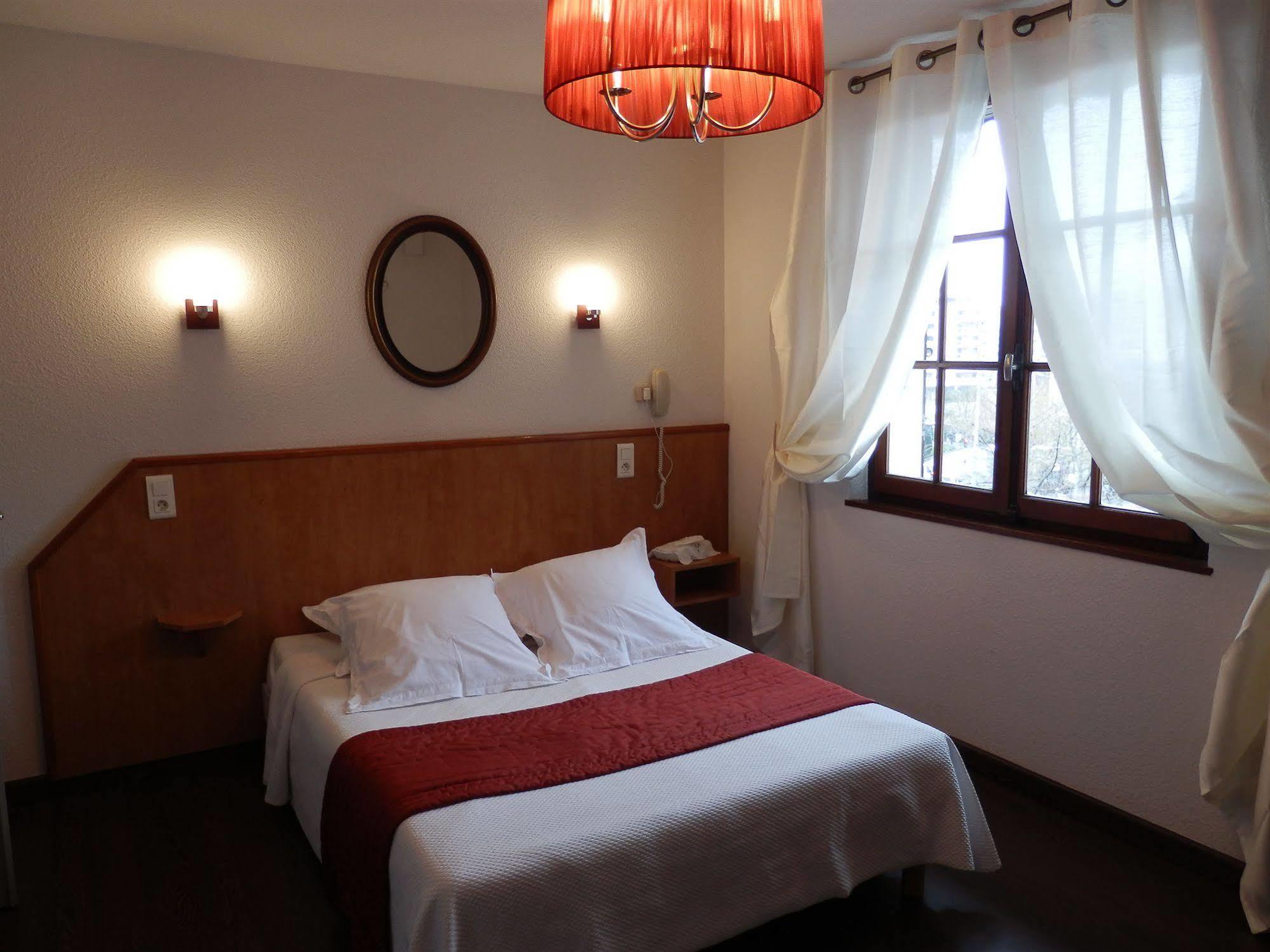 Le Comte Rouge Hotel Thonon-les-Bains Exterior photo